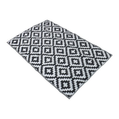 Waterproof Outdoor Carpet Black & White 4x6FT Plastic Straw Rug For Camping