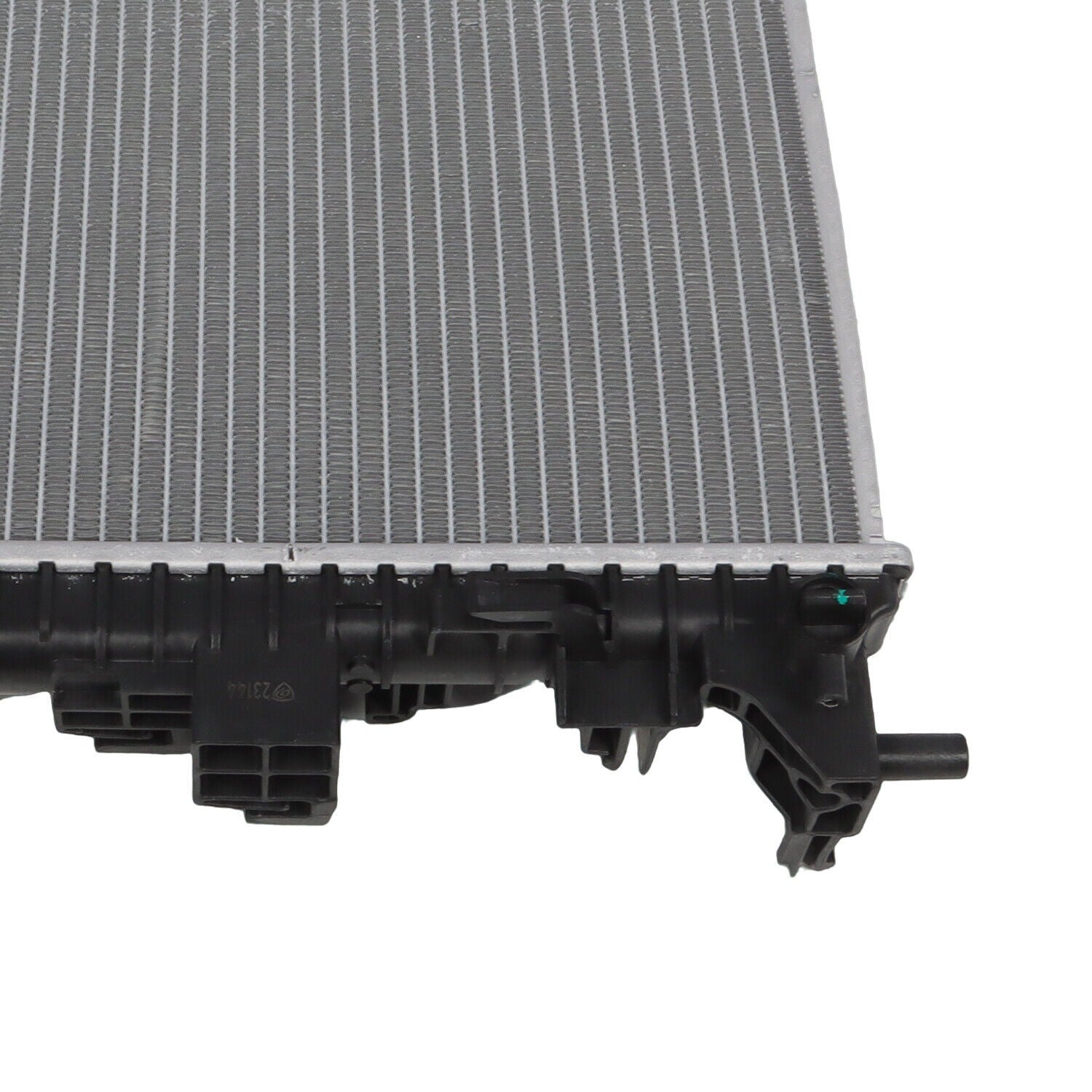 New Radiator for Ford Escape 2020-2022 & Maverick 2022 MX6Z8005B LX6Z8005A