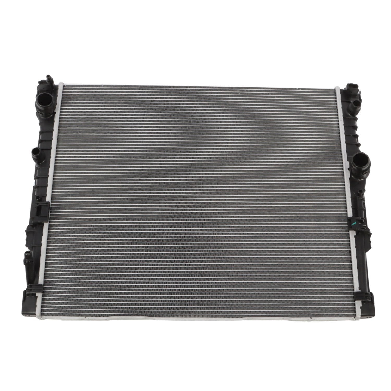 Radiator Without Oil Cooler for 2017-2018 BMW 530i 540i 740i xDrive L6 3.0L