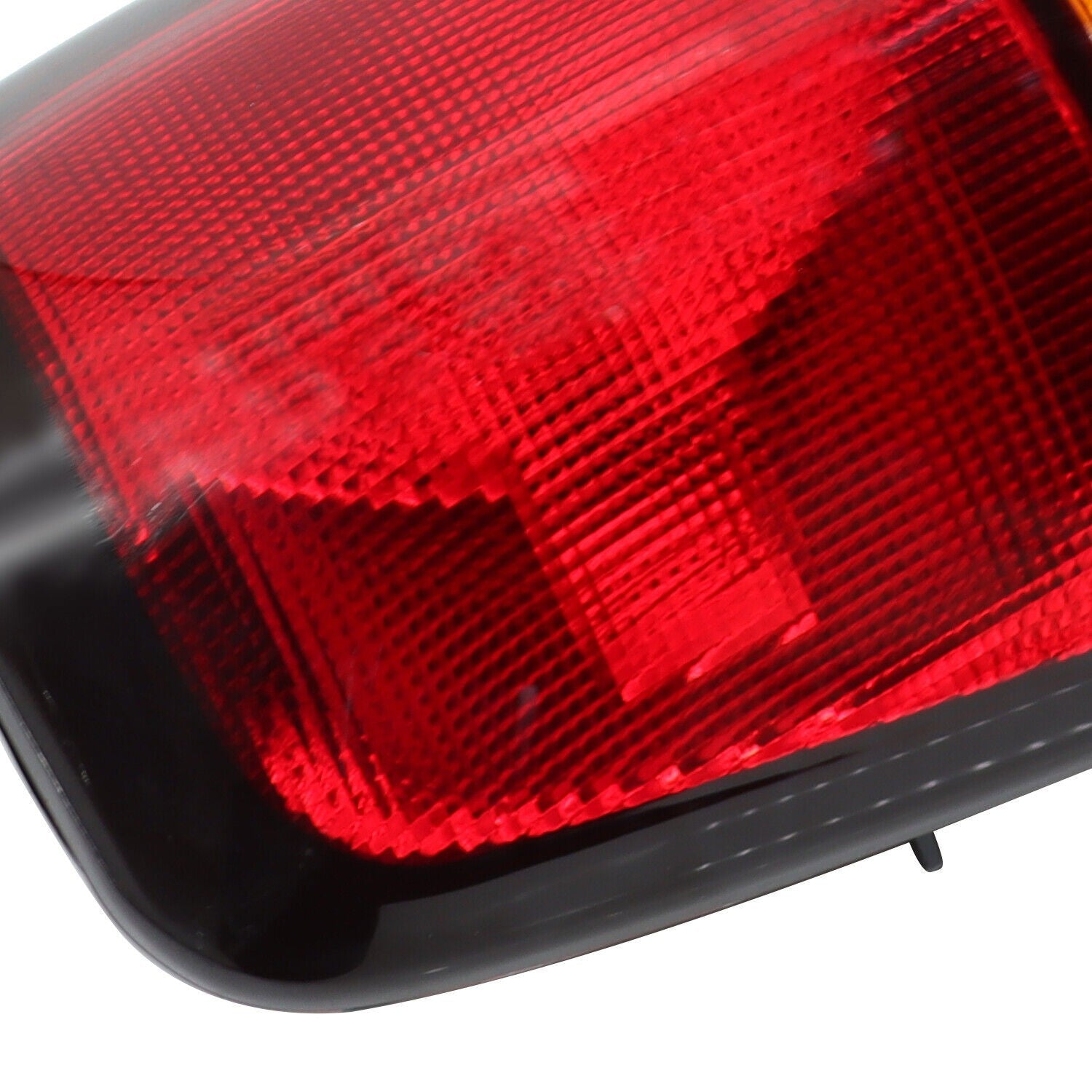 2004-2006 GMC Sierra 1500-3500 Rear Tail Lights Left & Right Truck Set