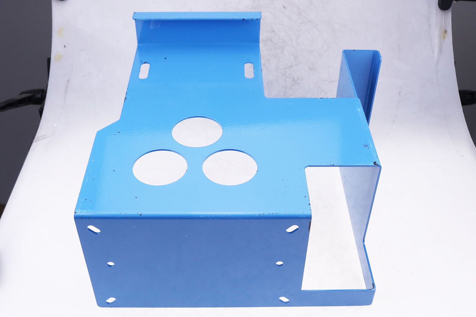 Genie 105990 Platform Control Box Bracket for GS1530 GS1532 GS1930 GS1932 GS2032
