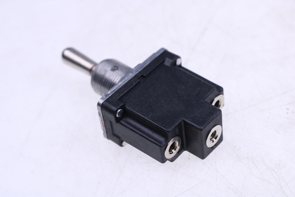 New SPDT 3-Position Toggle Switch Momentary 102853 for Skyjack Equipment