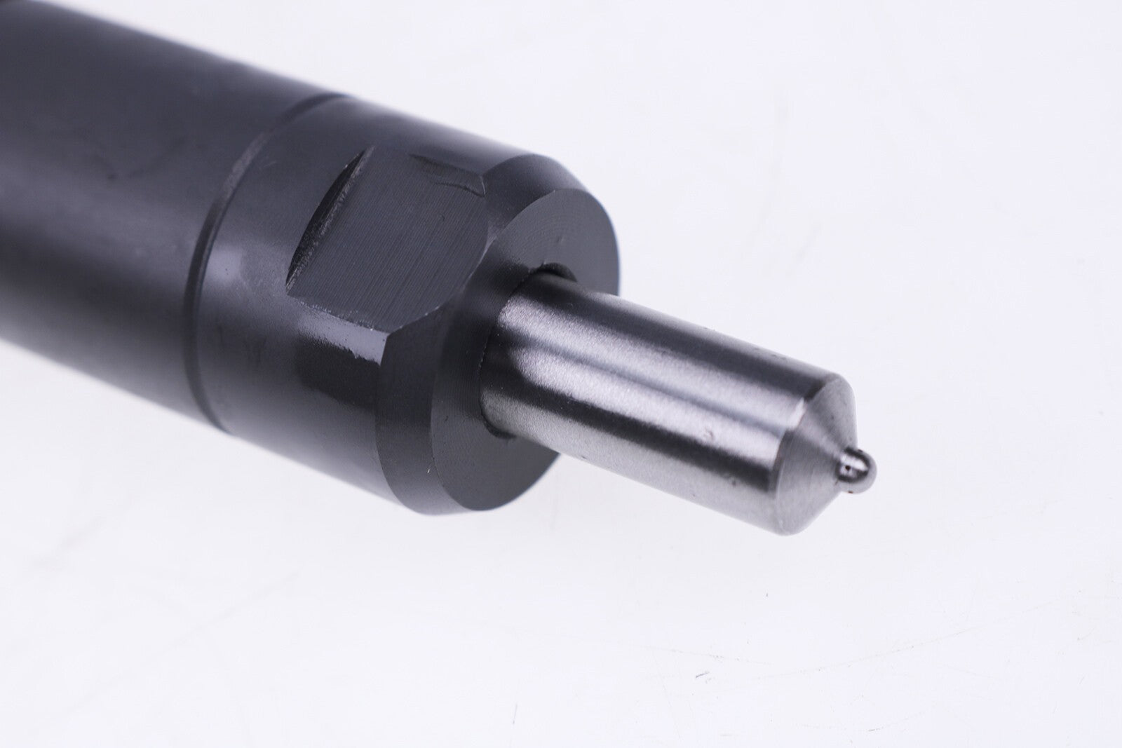 Fuel Injector 1103-3221 for Ford New Holland Tractors 3230 3430 3930 Series