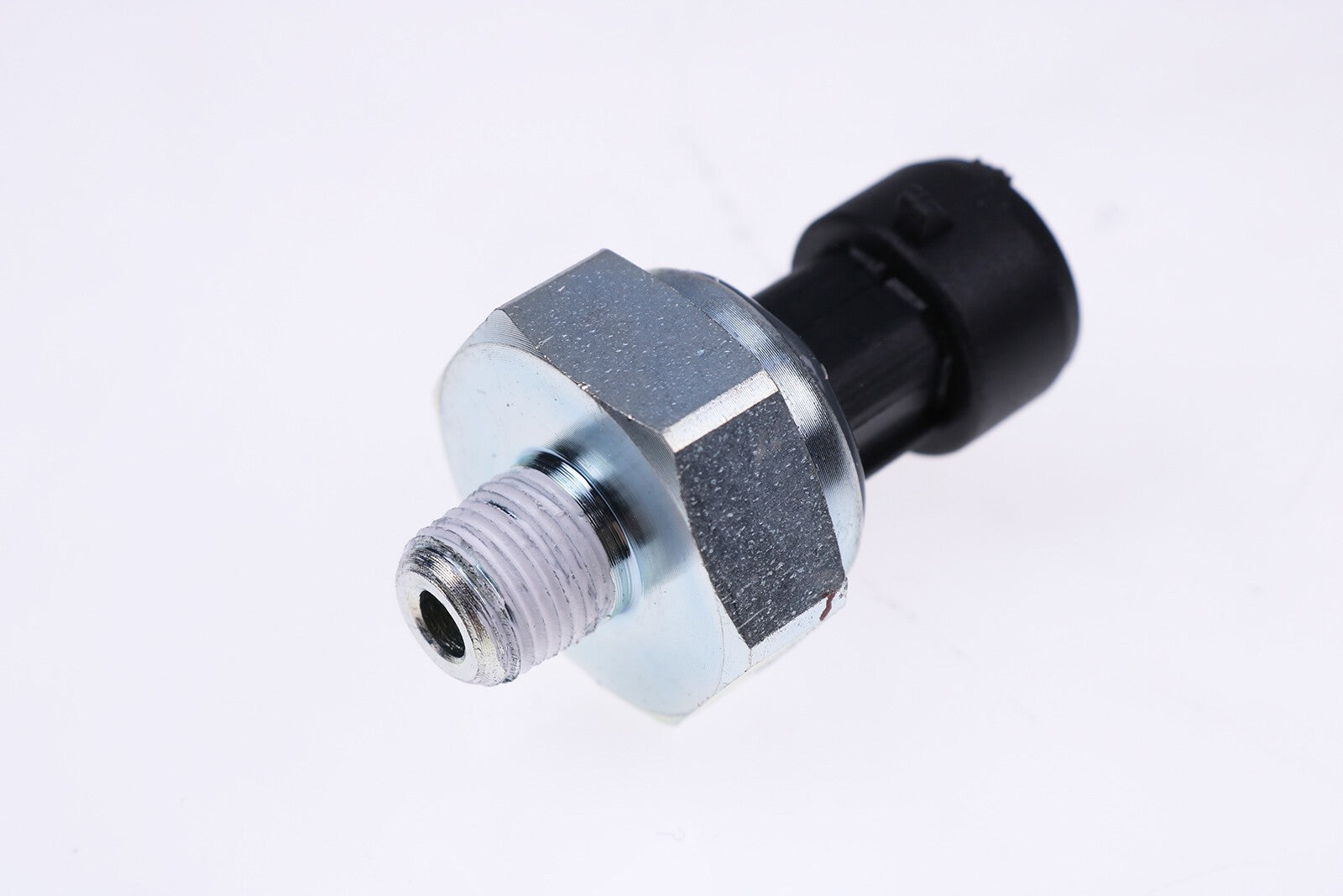 John Deere 8450 8650 Oil Pressure Sensor RE167207 1839415C91 Tractor Part