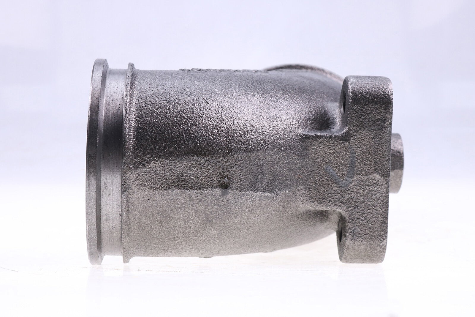 New Cummins 3910991 Exhaust Pipe Connector - Durable Replacement Part