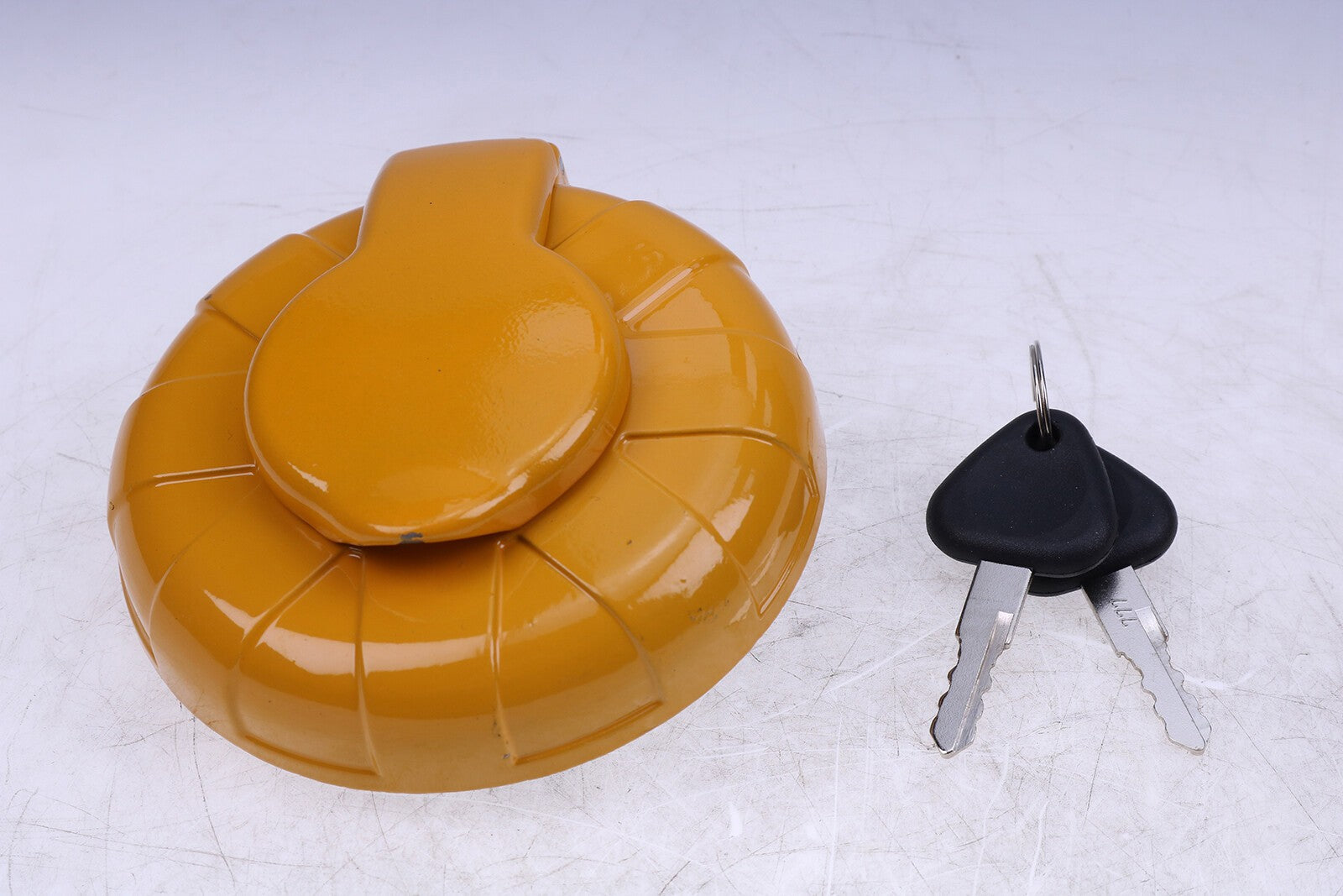 Volvo EC55B EW55B EC140 Fuel Cap with 2 Keys 14528922 14639653