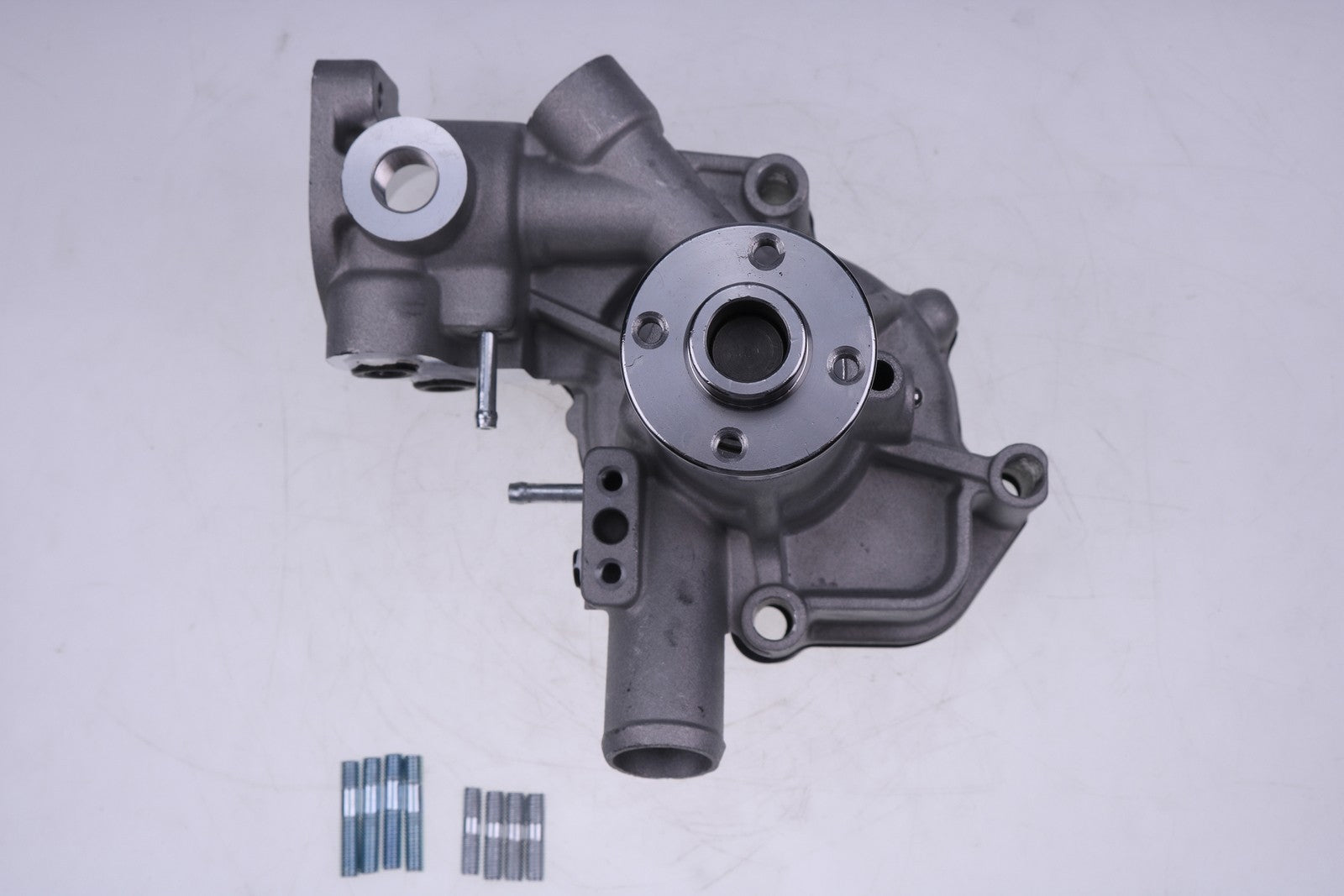 Water Pump 13-3507 37-13-2574 for Thermo King 486 486V SL-100 SLX-200 Engine