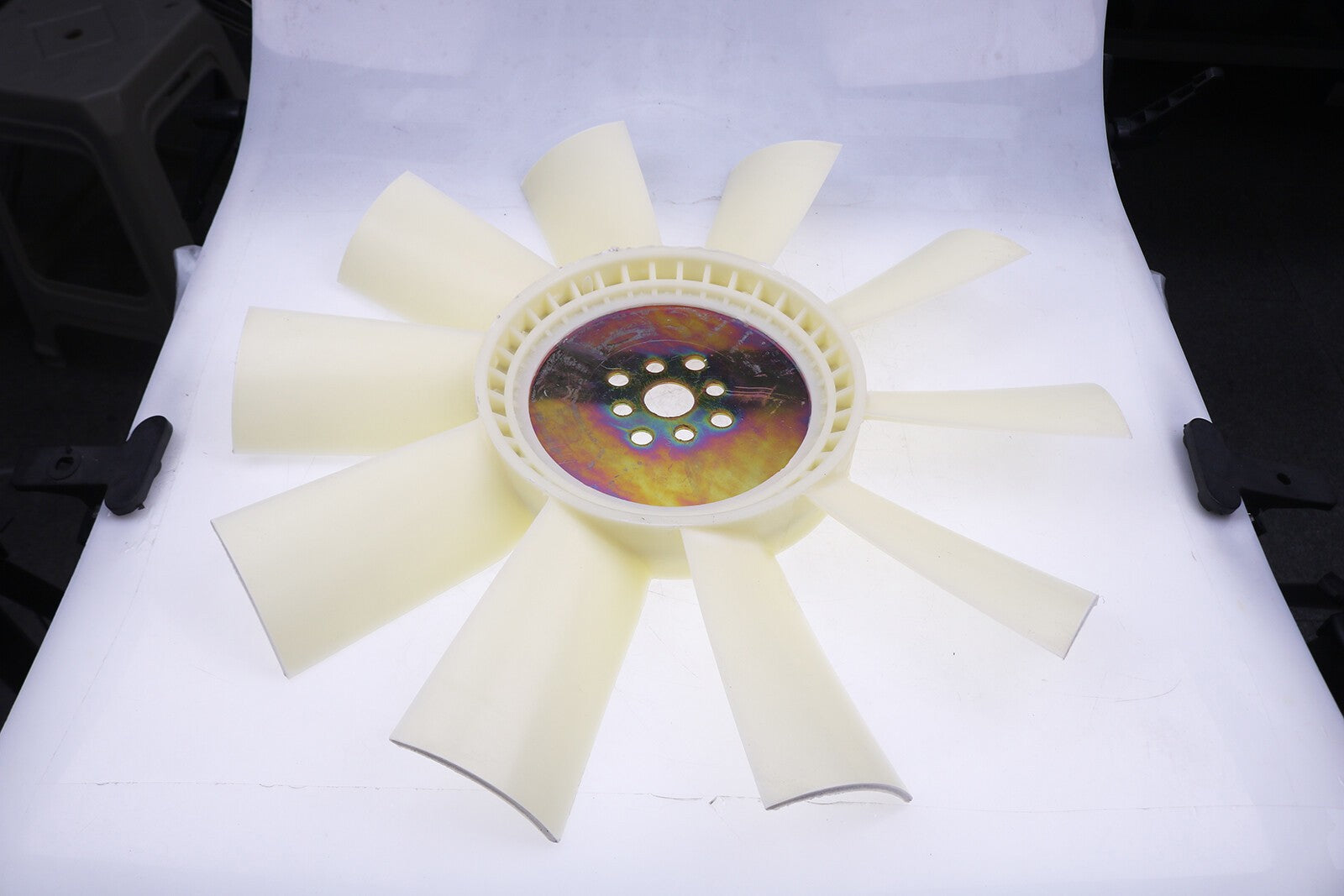 New Plastic Fan 449100-18 for Cummins 4BT Engine Replacement Part