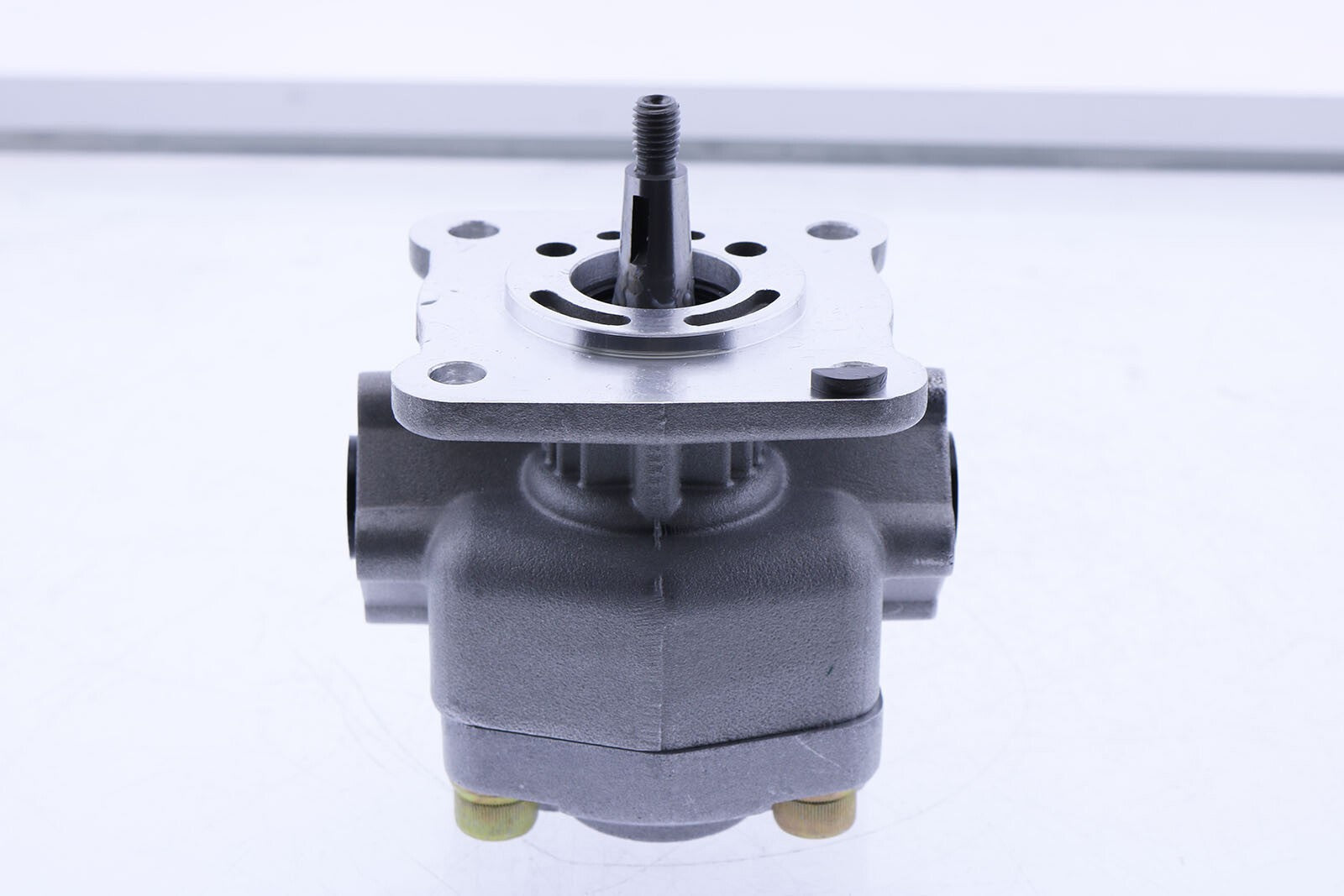 Hydraulic Pump 194130-41120 for YANMAR YM2001 YM2002 YM2010 YM2200 YM2301