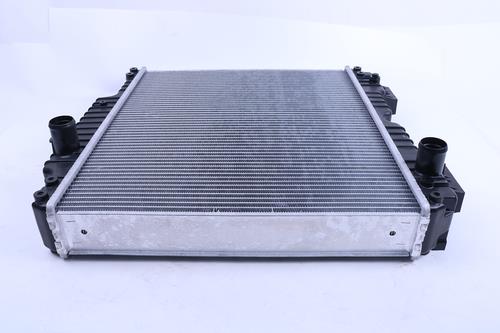 Water Tank Radiator 84172100 for Case New Holland JX55-JX80 Tractors