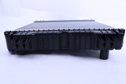 Water Tank Radiator 84172100 for Case New Holland JX55-JX80 Tractors