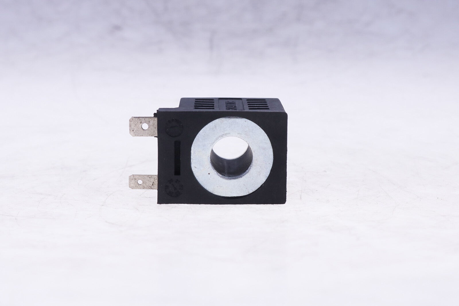 Deltrol 10221-33 Solenoid Coil 20VDC 16W New Replacement Part