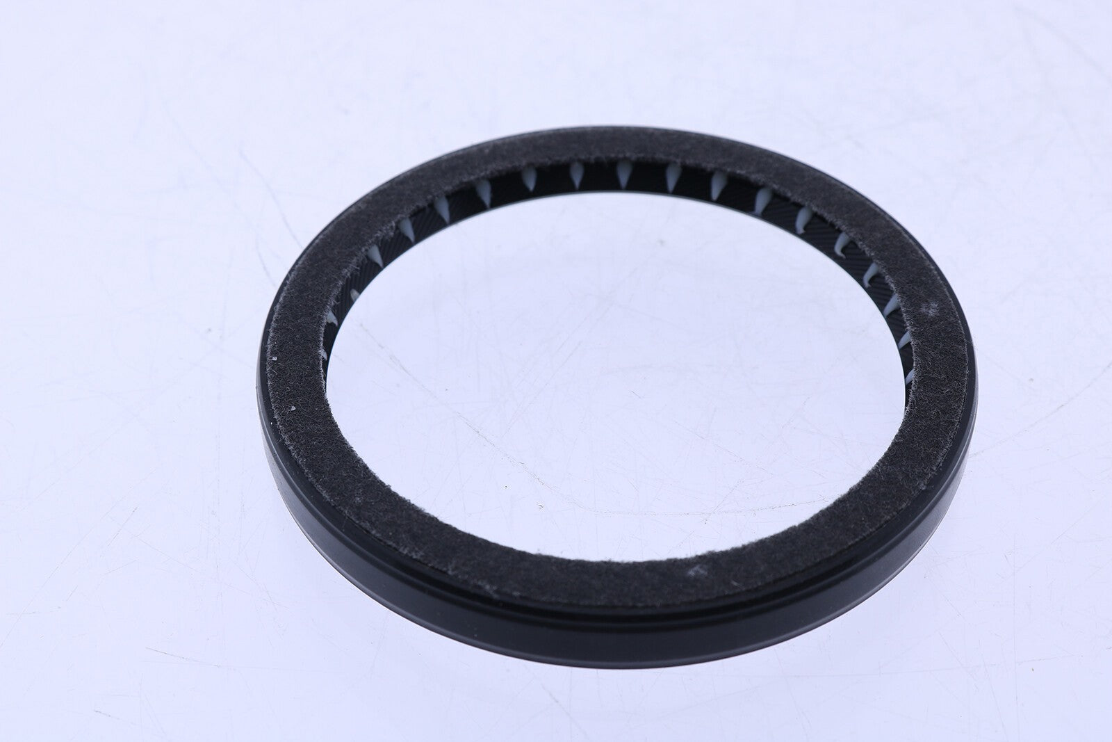 2 Rear Oil Seal 16241-04460 for Kubota D1105 V1505 V1305 Engine KX41-2 U25S