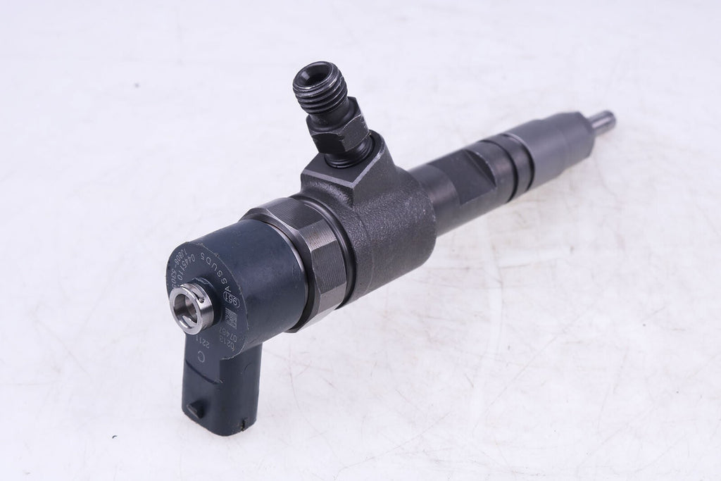 For Kubota Loader R430 D1803 V2403 New Fuel Injector 1J808-53052 0445110775
