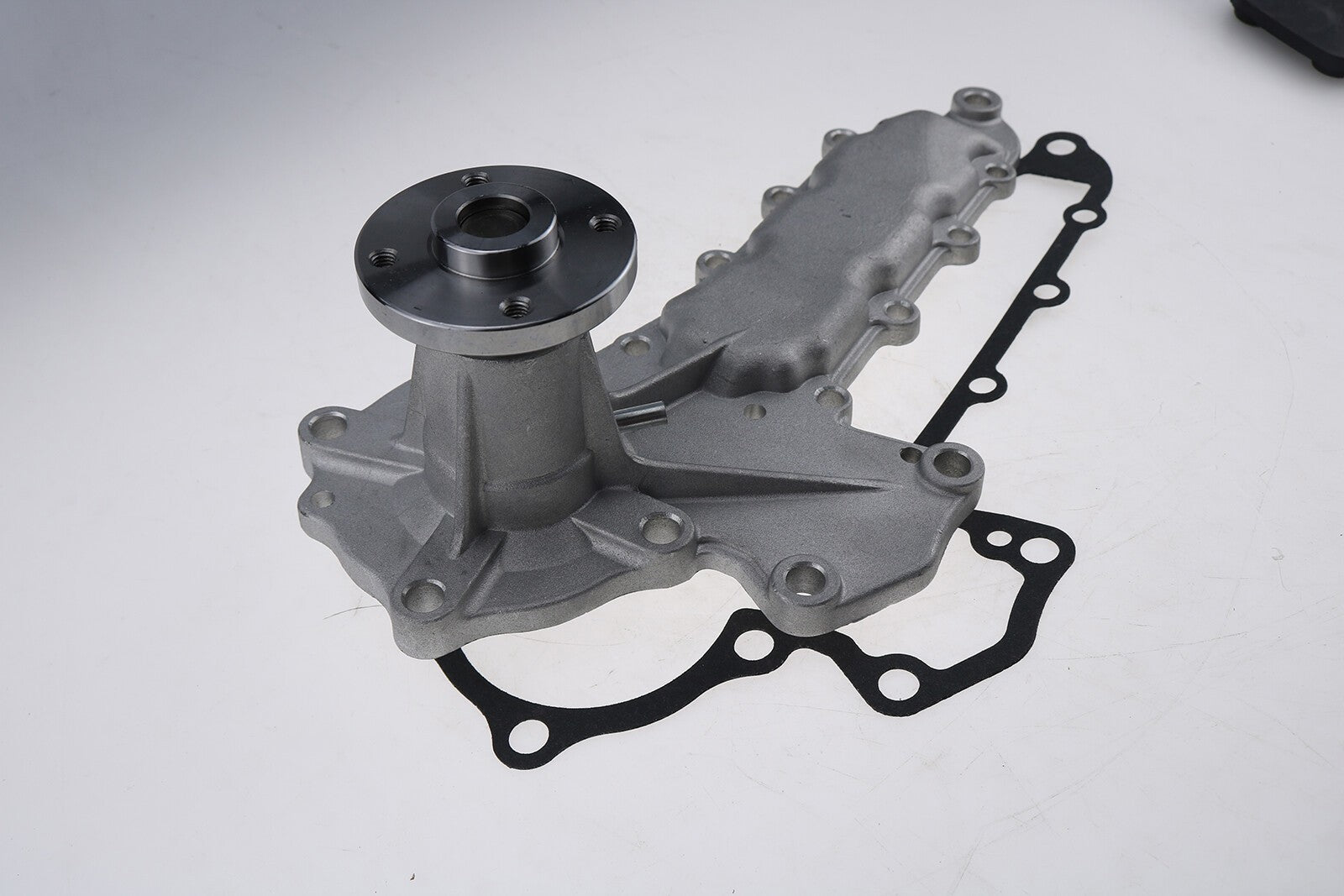 Water Pump 6653941 For Bobcat 643 645 743 751 753 763 773 7753 S160 S175 S185