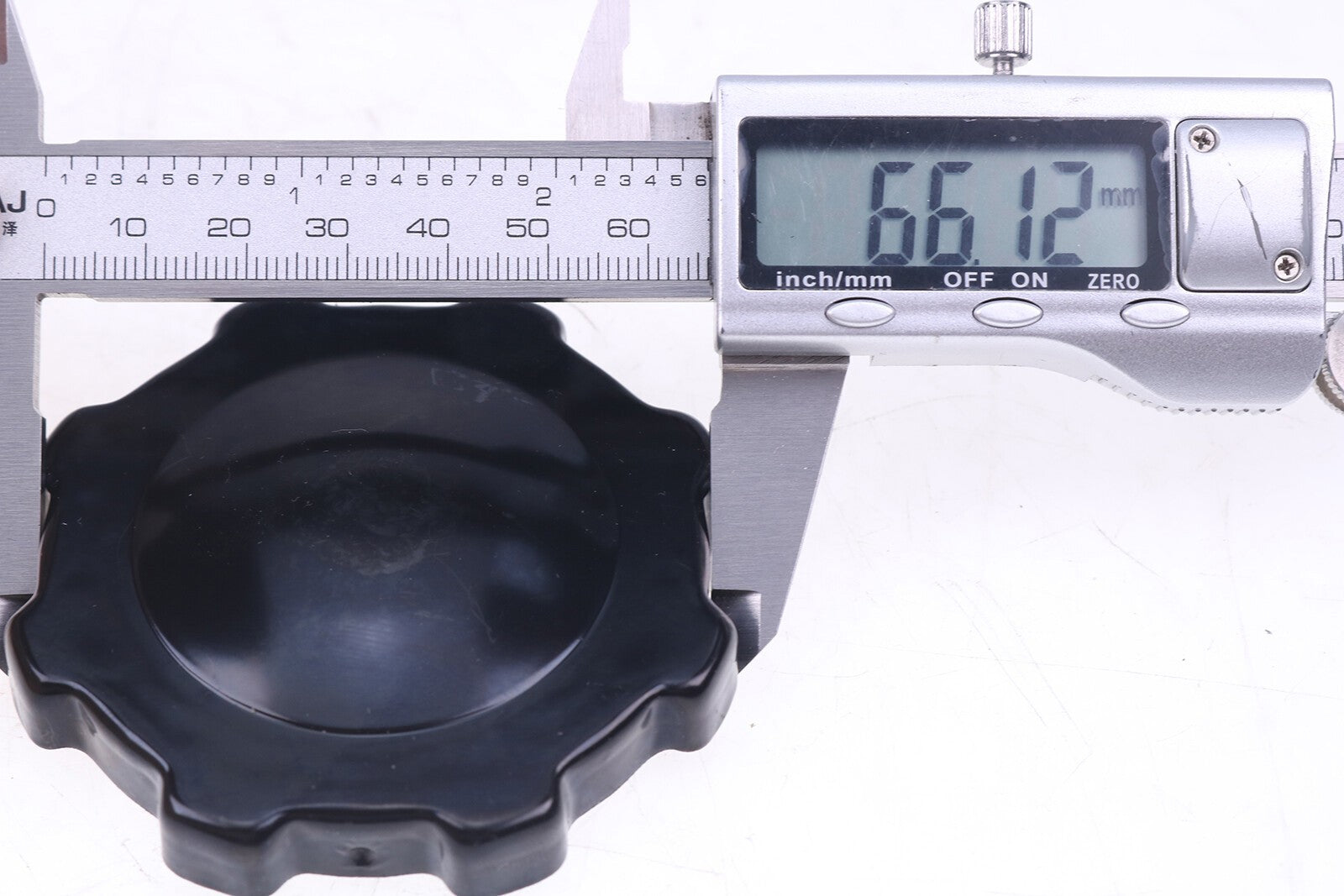 New 3A111-04290 Fuel Cap For Kubota Tractor L285 M4000 M6800 M7040 M8200 M8540
