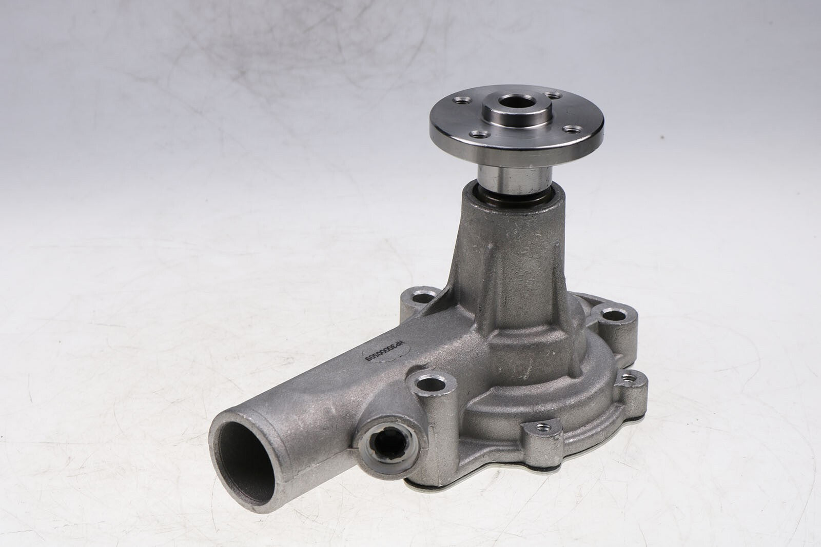 Water Pump MM401402 Fits Bolens G152 G172 Fits Case IH 234 235 244 MM409303