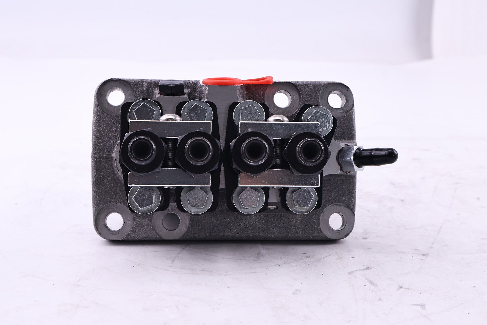 Fuel Injection Pump 104139-4150 1G491-51012 1J881- 51013 For Kubota V2203 V2403
