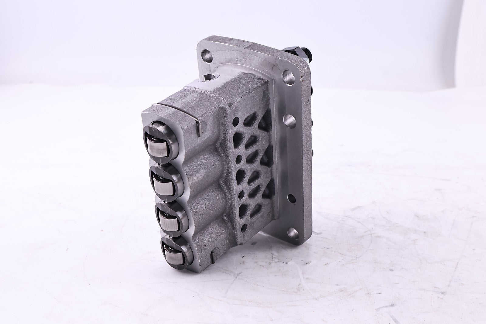 Fuel Injection Pump 104139-4150 1G491-51012 1J881- 51013 For Kubota V2203 V2403