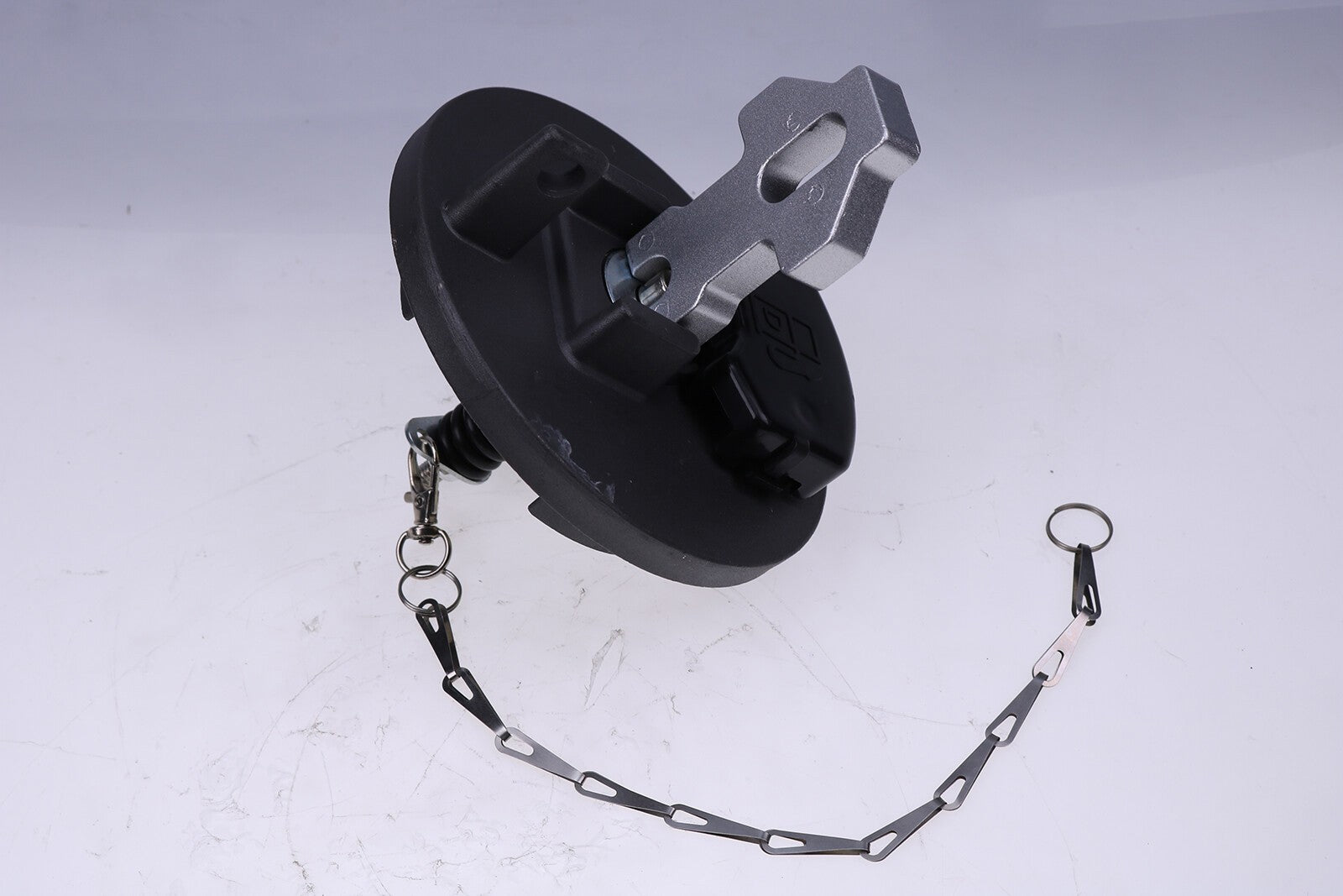 NEW AT342385 Locking Fuel Cap For John Deere 850JR 850K 850L 853M 859M 903MH