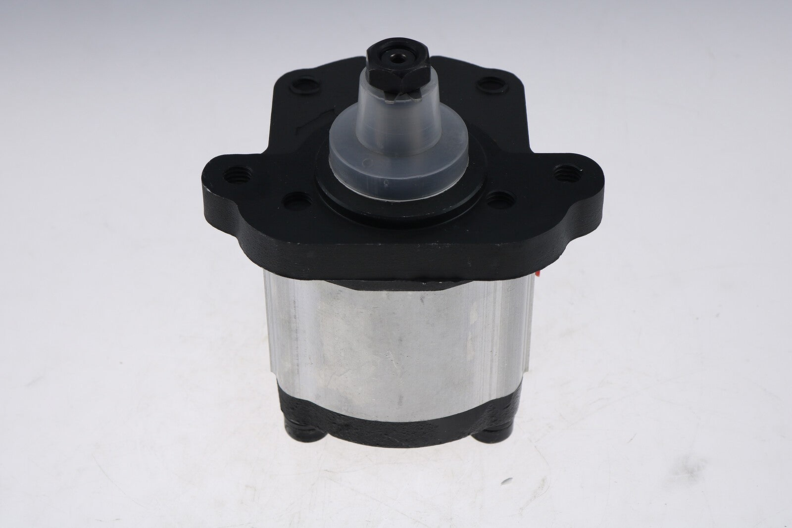 Hydraulic Pump for Ford 4635 4835 5635 6635 7635 3534941M91 BH525339