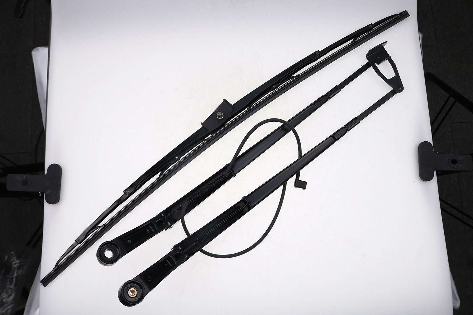 Bobcat S630 S650 S740 S750 Wiper Arm 7168953 & Wiper 7168954 Set
