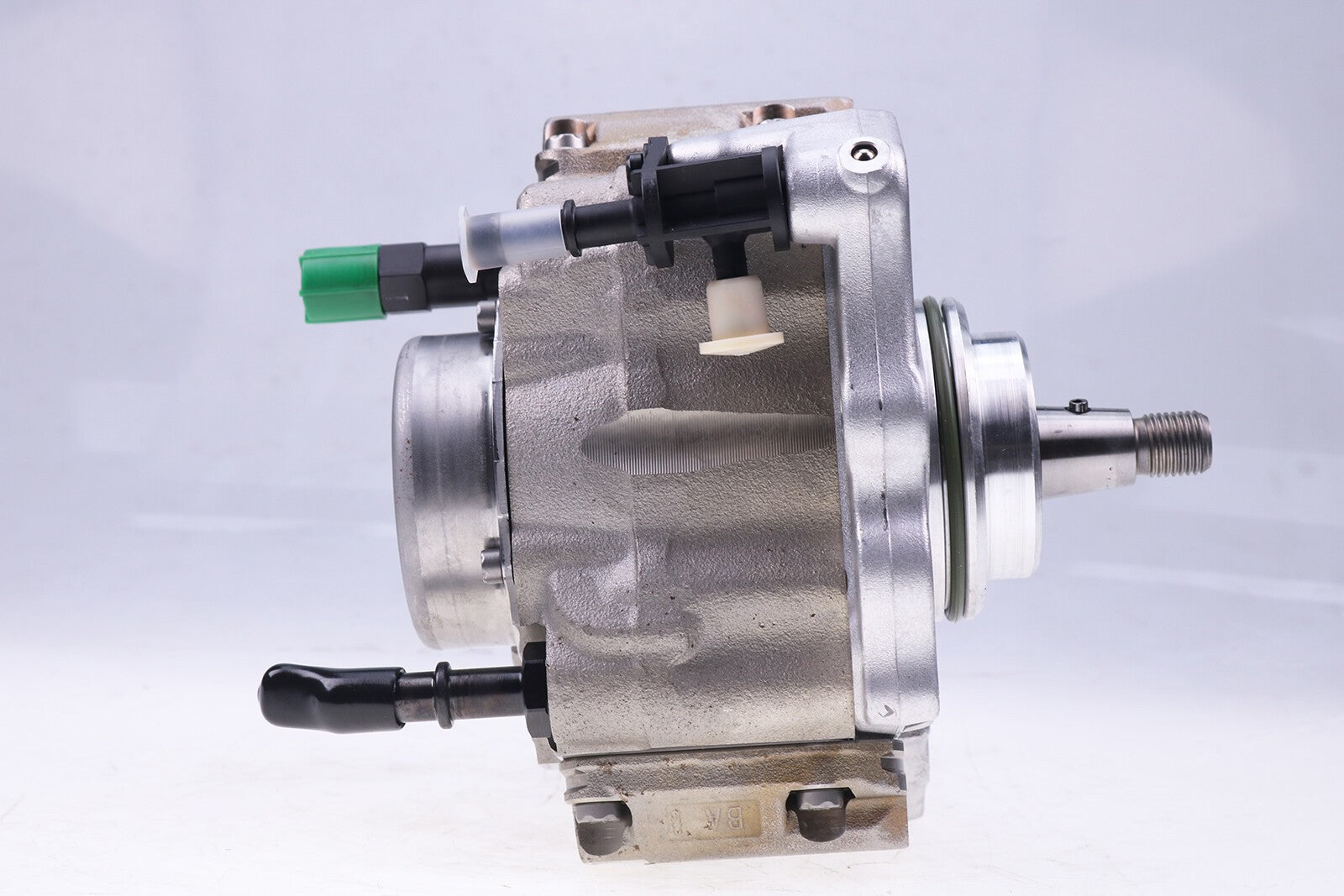 D34 Fuel Injection Pump for Bobcat 28526390 Doosan 7256789 Replacement