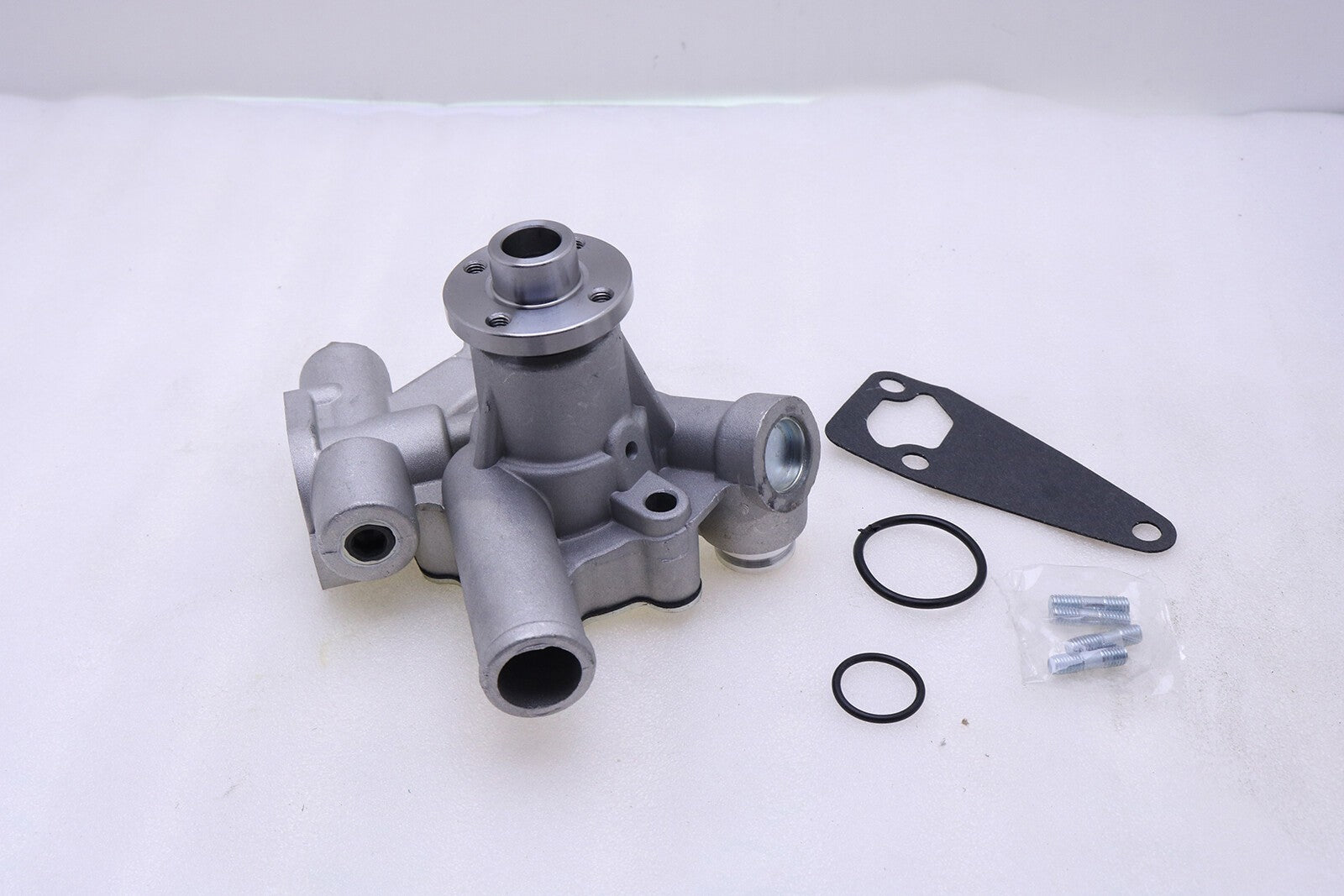 New Water Pump 13-506 11-9496 for Yanmar Engine TK 244 249 366 374
