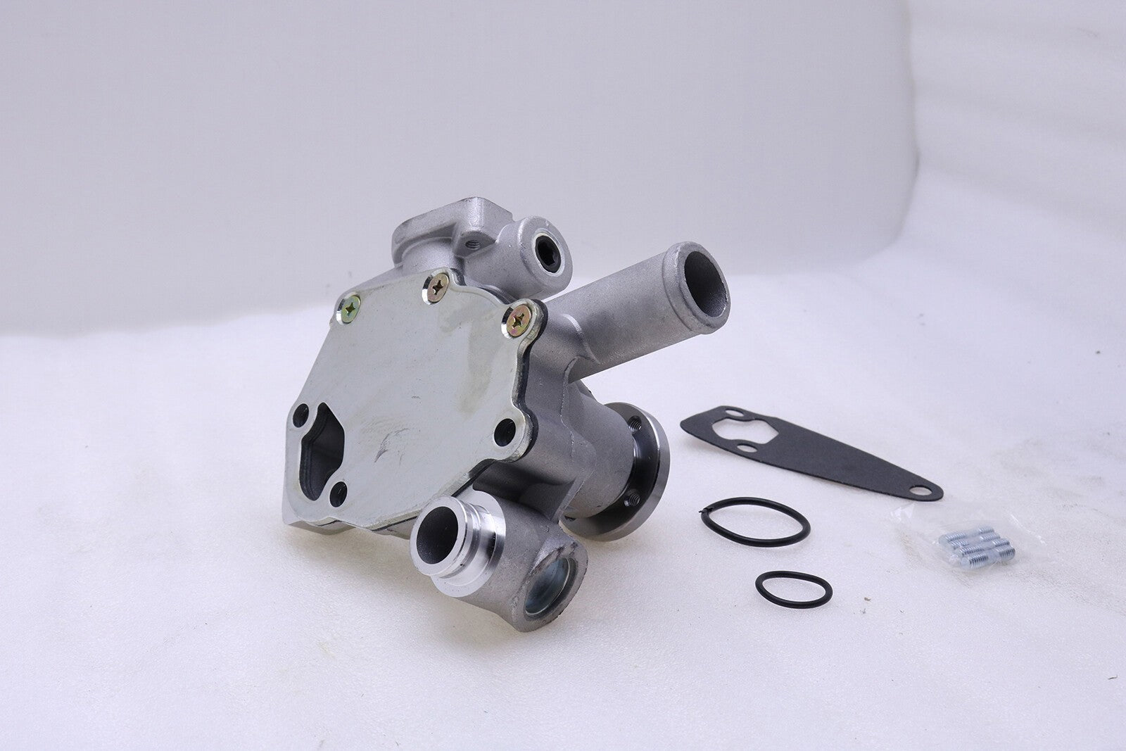 New Water Pump 13-506 11-9496 for Yanmar Engine TK 244 249 366 374