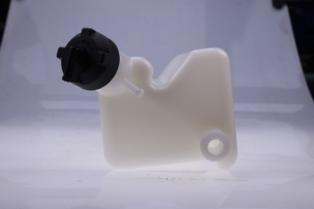 Case 580M 580SM 580SM+ 590SM Coolant Expansion Reservoir 87354587 87412139