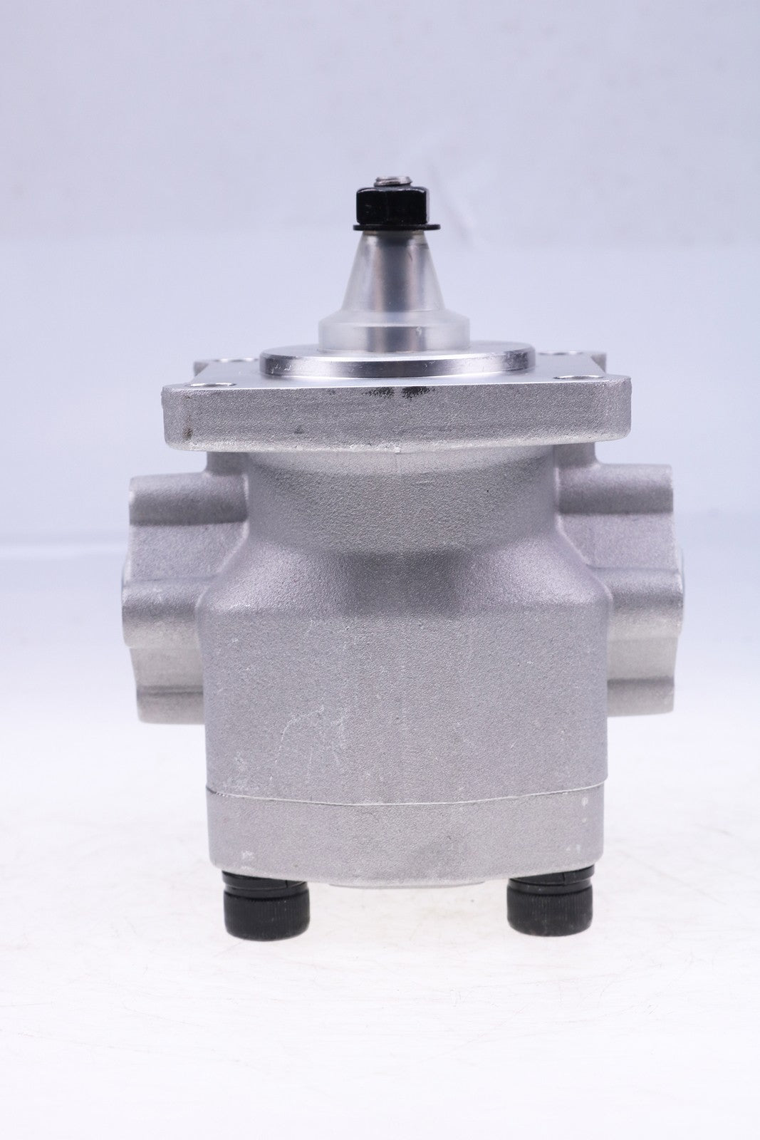 Hydraulic Pump AM880754 for John Deere 650 750 Tractor New Replacement