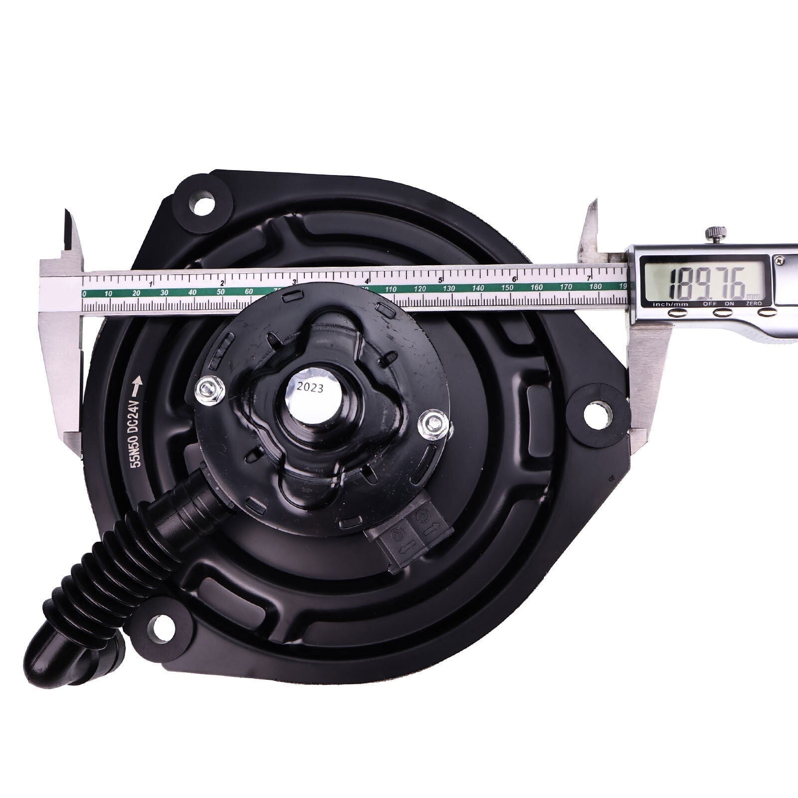 New A/C Blower Motor with Wheel for Nissan UD 24V CM676457 - Brand New