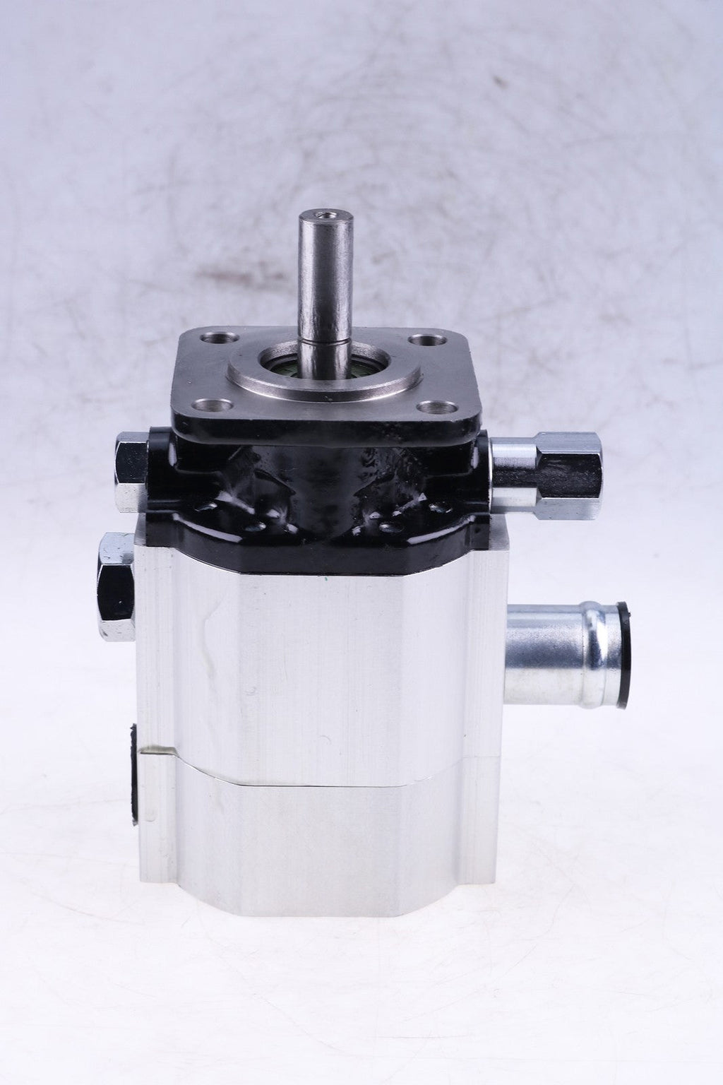 Dirty Hand Tools 107133 2-Stage Pump 14 GPM CBNA-13/1.8L