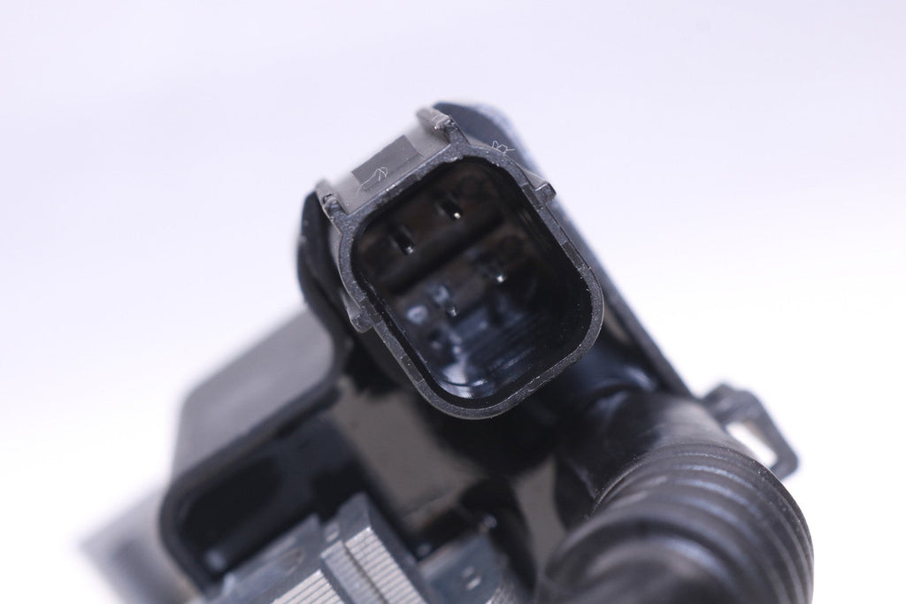Ignition Coil 30500-Z6L-043 003 023 013 Compatible Replacement Part