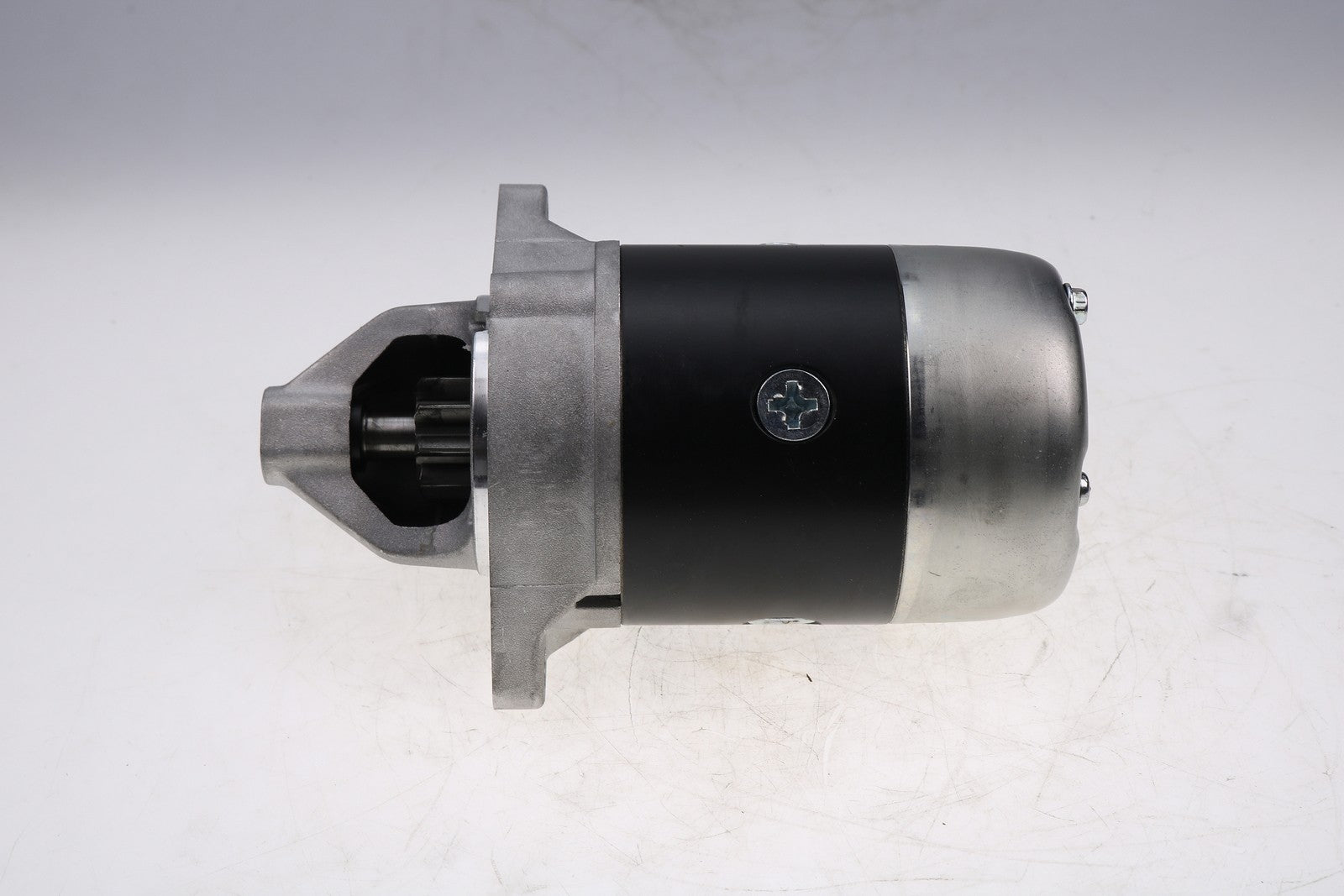 New Starter for Cub Cadet 1512 1572 & Kubota D600B 15HP 18162 Replacement