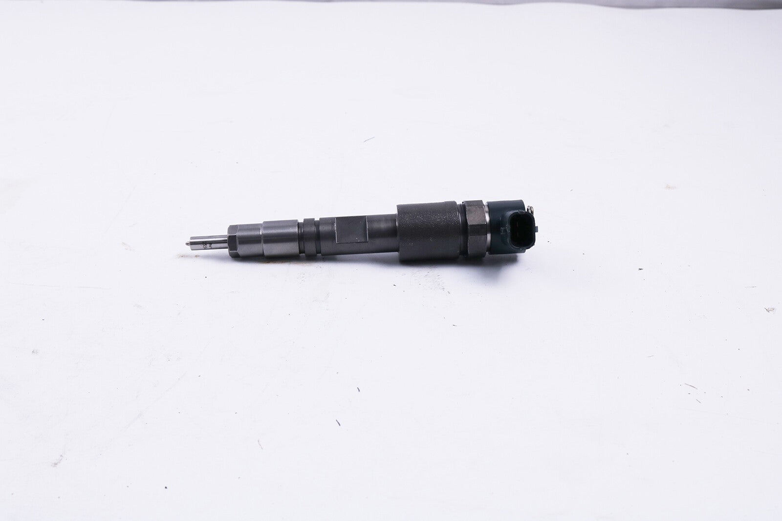 4X New Kubota Fuel Injector 0445110777 1J801-53052 for KX040 L4701 V2403