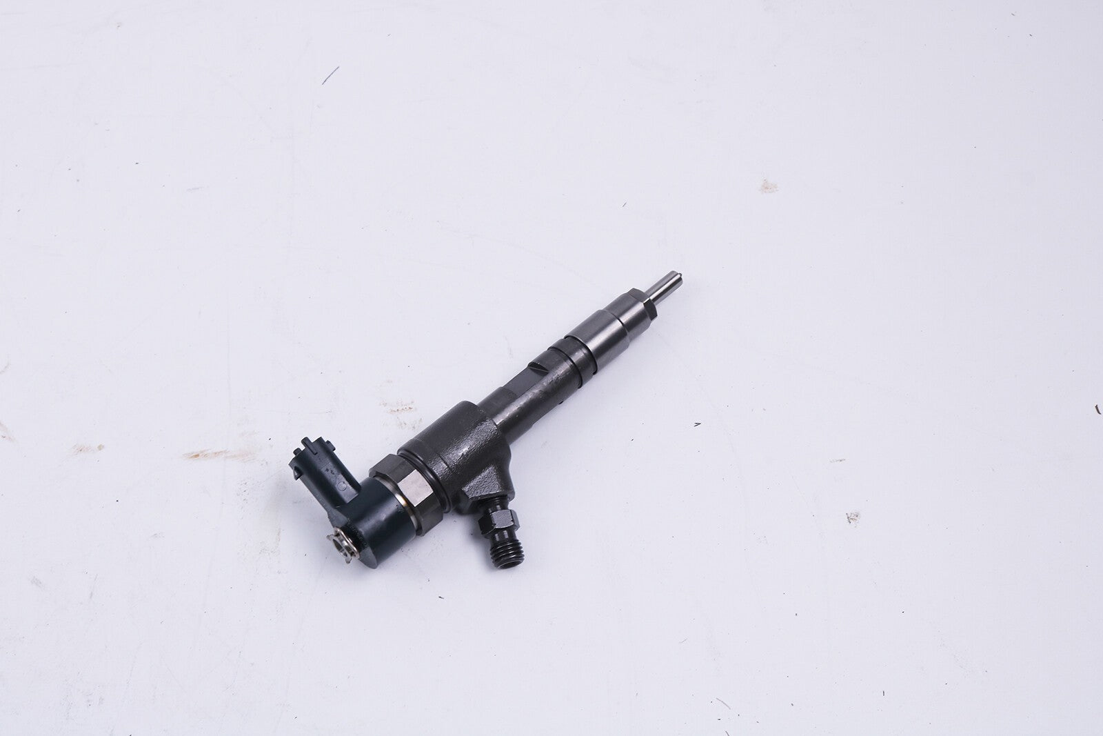 4X New Kubota Fuel Injector 0445110777 1J801-53052 for KX040 L4701 V2403