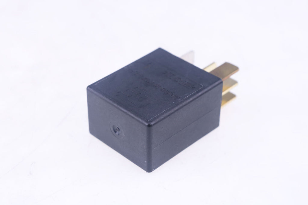 2X Bosch 12V 30A HWH RV Control Box Relay 5 Pins 0 332 207 307 0332207307