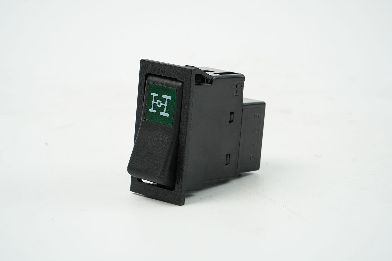 4WD Rocker Switch 82012288 for Case Tractors 3210-5120 Models