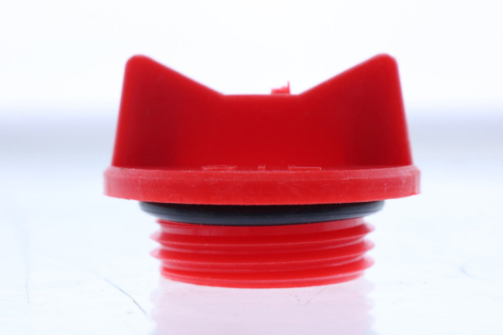 Kubota Oil Cap 38240-21410 for BX1500D BX2230D BX2200D B21 BX22D BX23D