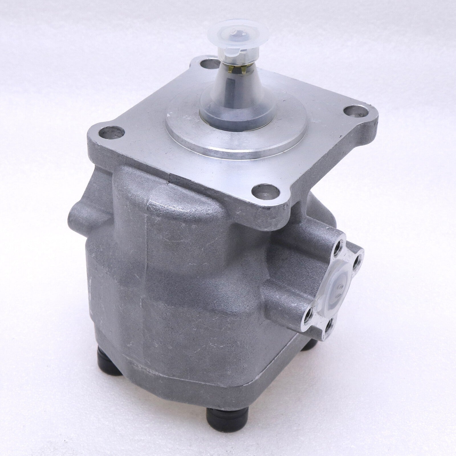 New 35110-76100 Hydraulic Pump for Kubota L185F L245 L295 L175 L225 Tractors