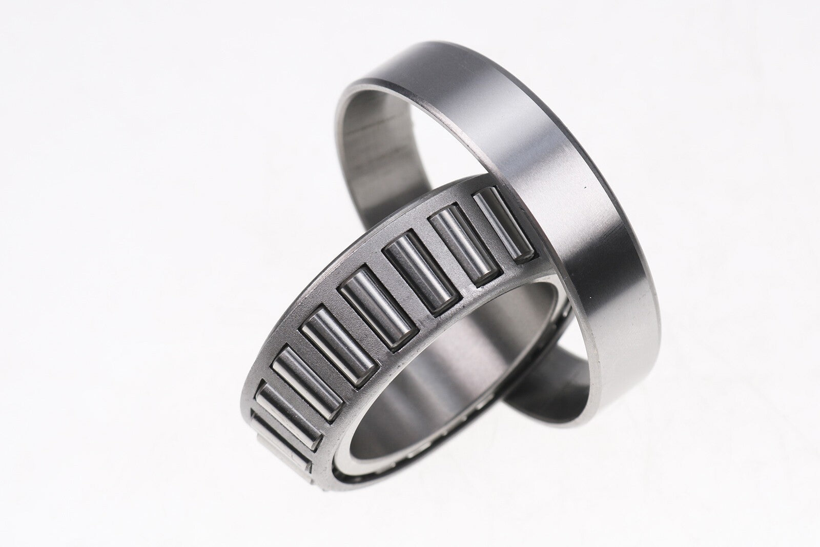 New Rear Axle Tapered Roller Bearing 90368-45087 for Toyota Land Cruiser