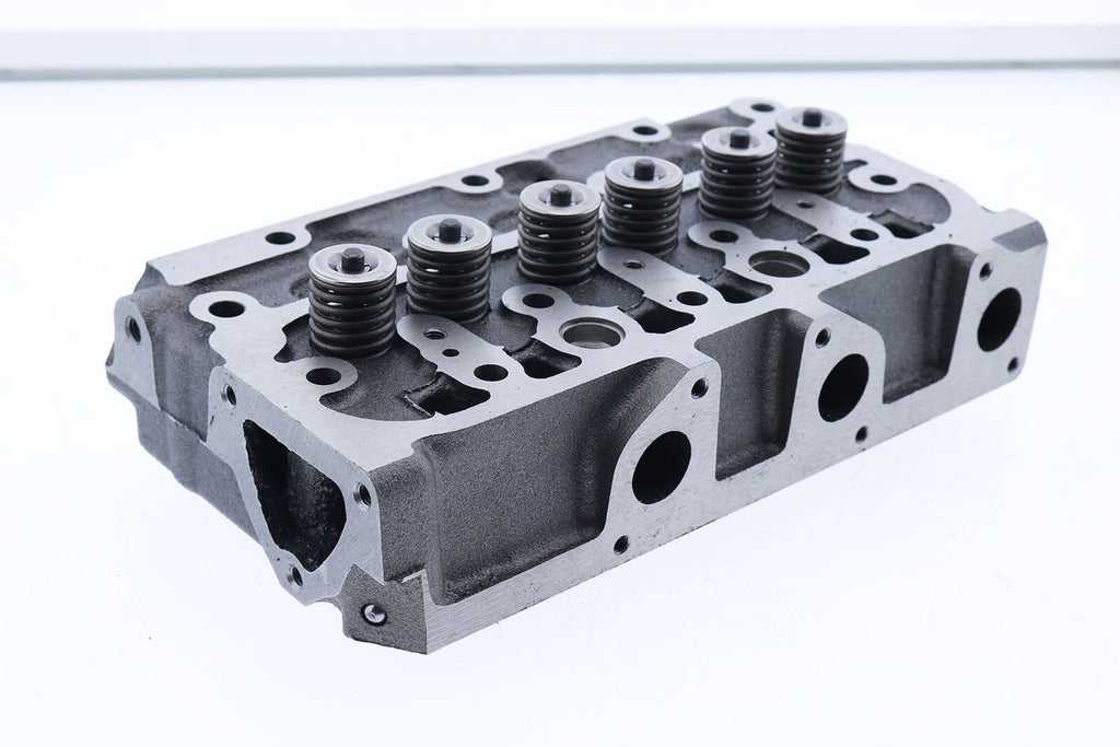 Kubota D722 Cylinder Head for ZD18 B7300HSD B7400HSD G1900 Tractors