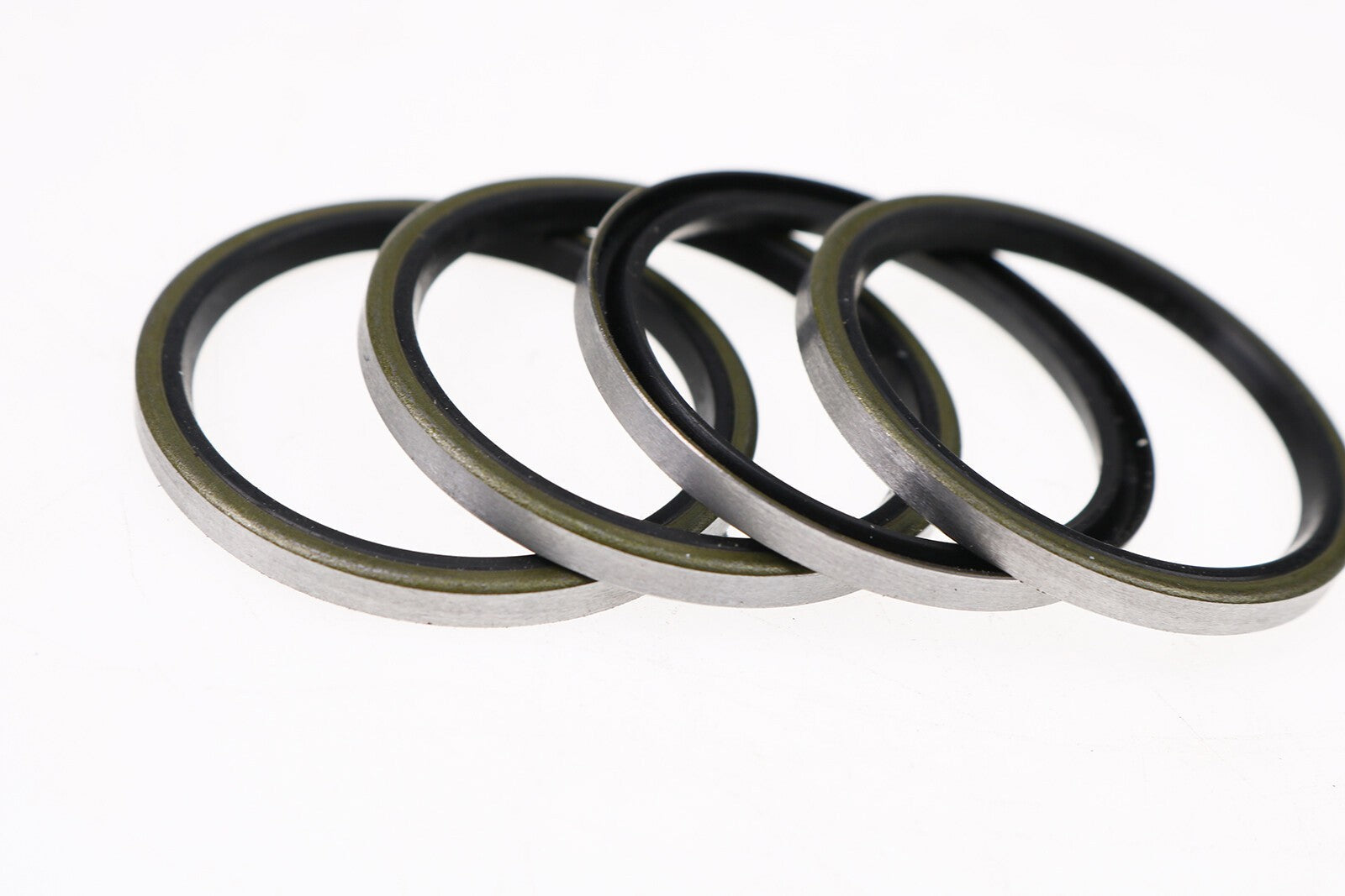 4X Tilt Pivot Pin Seals for Bobcat 553 600 610 611 630 631 T140 T180 T190 T200