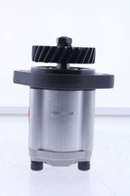 F0NN600AA Hydraulic Pump for New Holland TS100 TS110 5640 6640 7740 7840 8240
