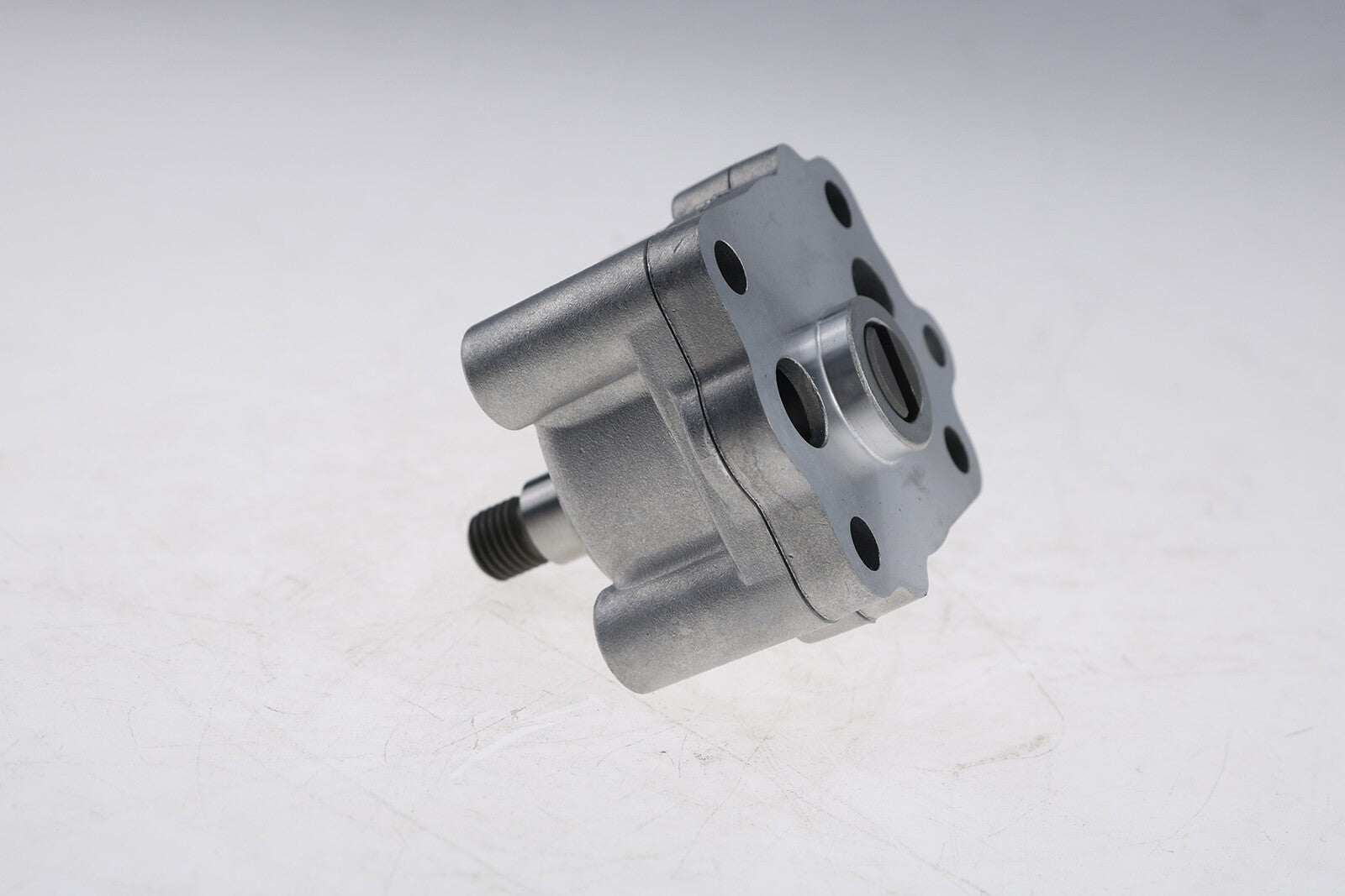 Kubota D750 D850 D950 V1100 V1200 Oil Pump 15261-35010 Replacement New