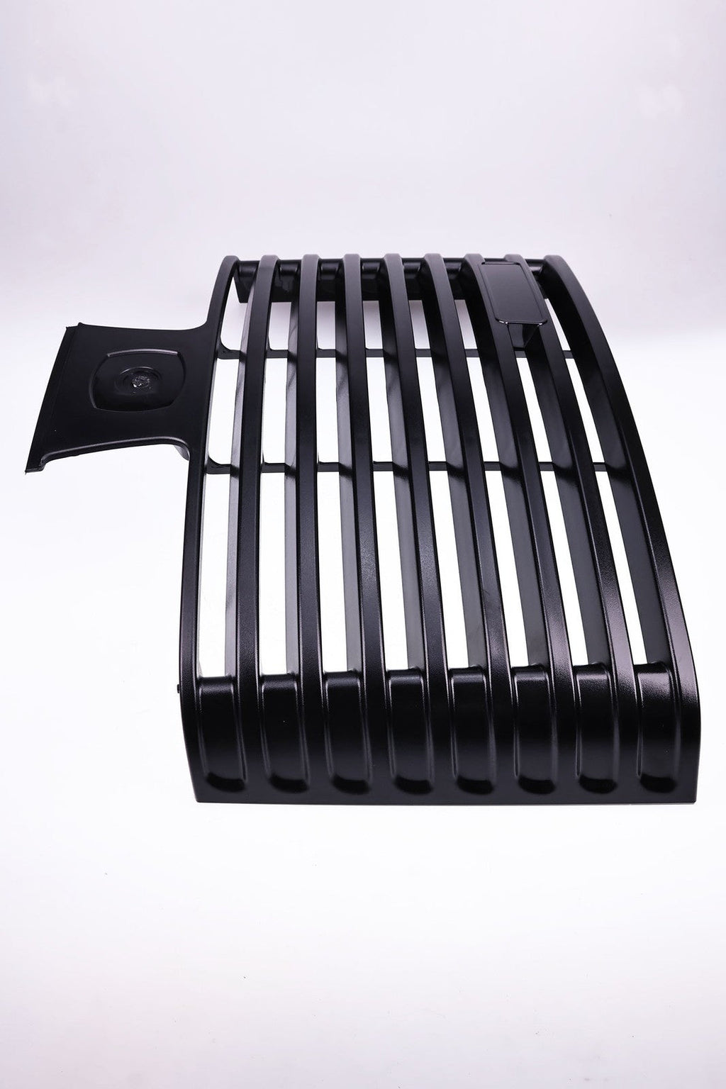 John Deere AM131668 Grille for GX325 GX335 GX345 355D 325 335 345 Tractors