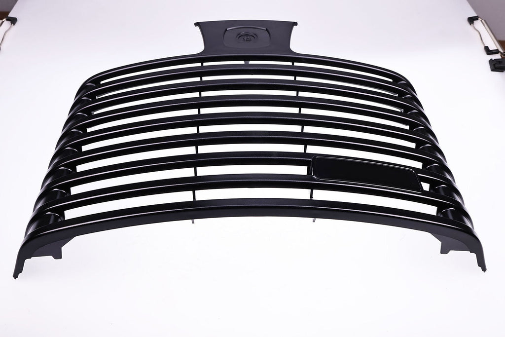 John Deere AM131668 Grille for GX325 GX335 GX345 355D 325 335 345 Tractors