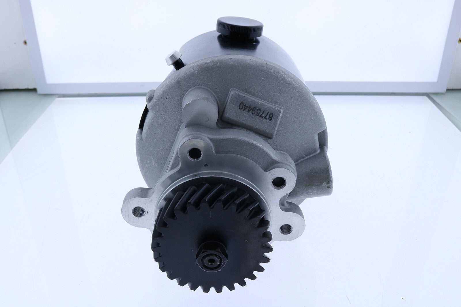 Power Steering Pump for Ford Tractors 5000 2000 3000 4000 4100 4600