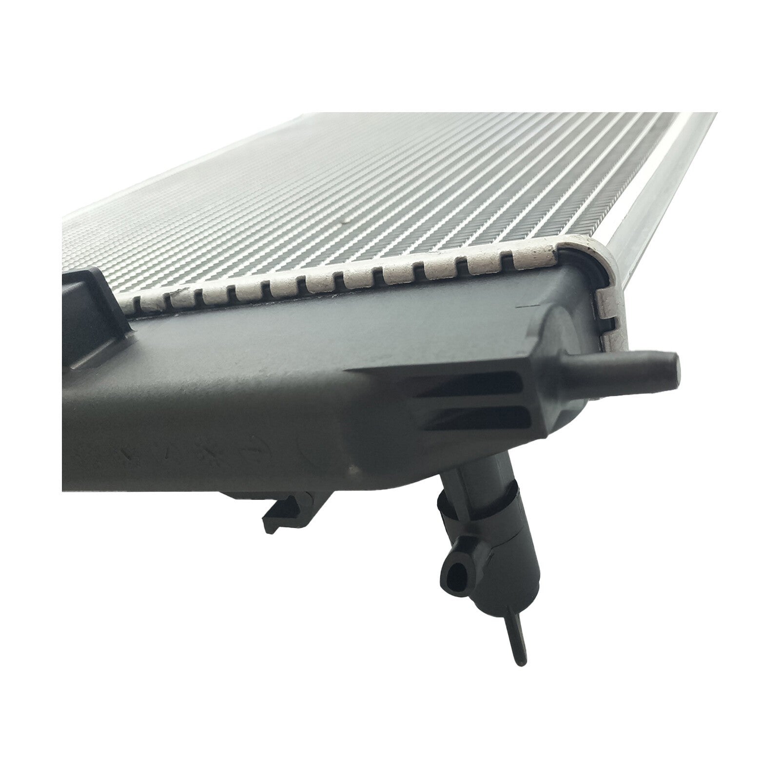 Radiator CU13748 for 18-23 Subaru Crosstrek & 17-23 Impreza 2.0/2.5L H4